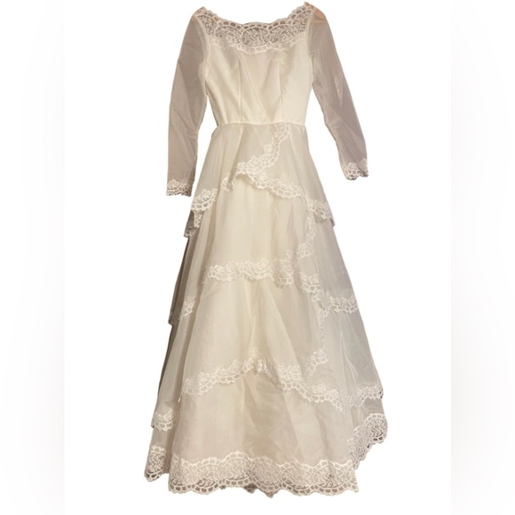 Alfred Angelo Dresses & Skirts - Vintage ALFRED ANGELO EDYTHE VINCENT 1940s 1950s Wedding Dress Tiered Lace SZ S